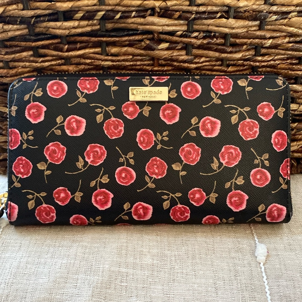 Kate Spade Ditsy Rose Continental zip around Wallet